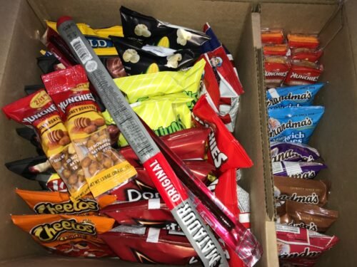 Frito Lay Ultimate Classic Snacks Package, Variety Assortment of Chips, Cookies, Crackers, & Nuts, (Pack of 40) (Packaging May Vary) photo review